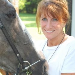 Jodie Cook Photo 12