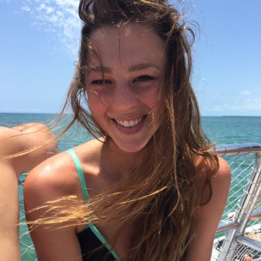 Lily Walker Photo 37