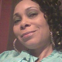 Yolanda Bell Photo 29