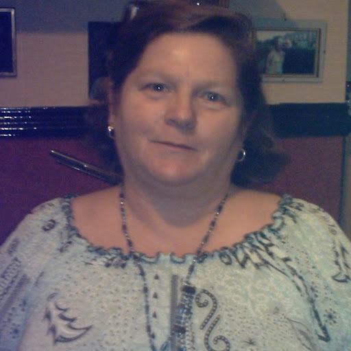 Christine Naylor Photo 33