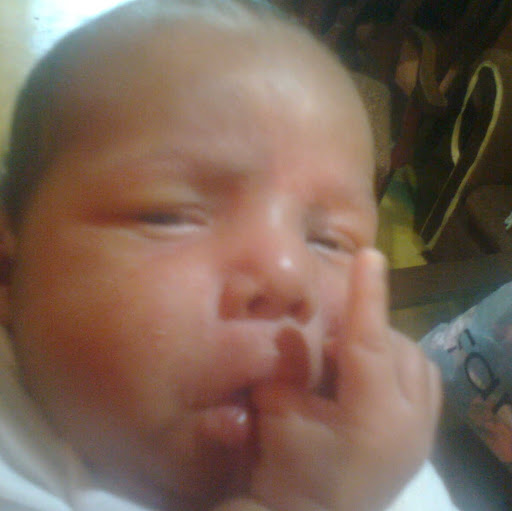 Bryan Robles Photo 15