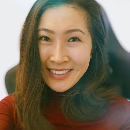 Lily Chen Photo 11