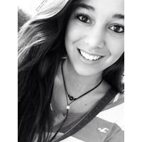 Victoria Hodges Photo 16