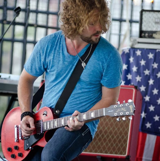 Billy Schneider Photo 33