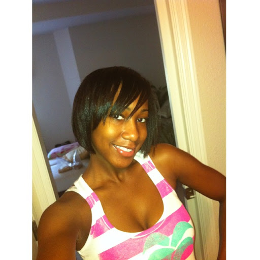 Simone Smalls Photo 5