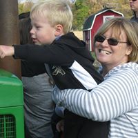 Mary Claussen Photo 10