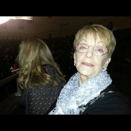 Carolyn Glass Photo 20
