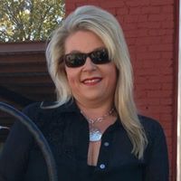 Stacy Frazier Photo 15
