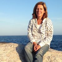 Jane Donovan Photo 30