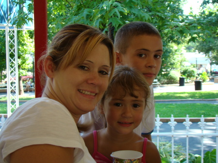 Tiffany Brown Photo 34