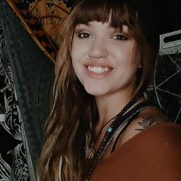 Anna Fagan Photo 10