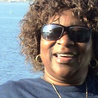 Deborah Dabbs Photo 14