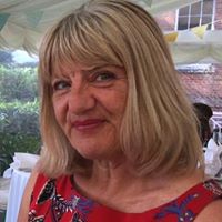 Lynn Harding Photo 24