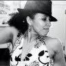 Laura Lucas Photo 25