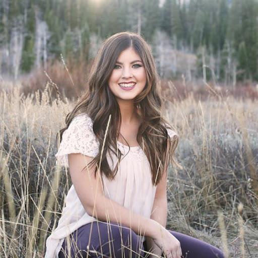 Allison Rasmussen Photo 13