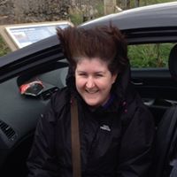 Laura Howarth Photo 30