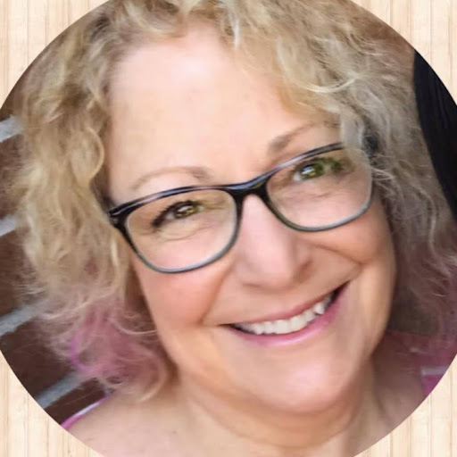 Linda Slade Photo 19