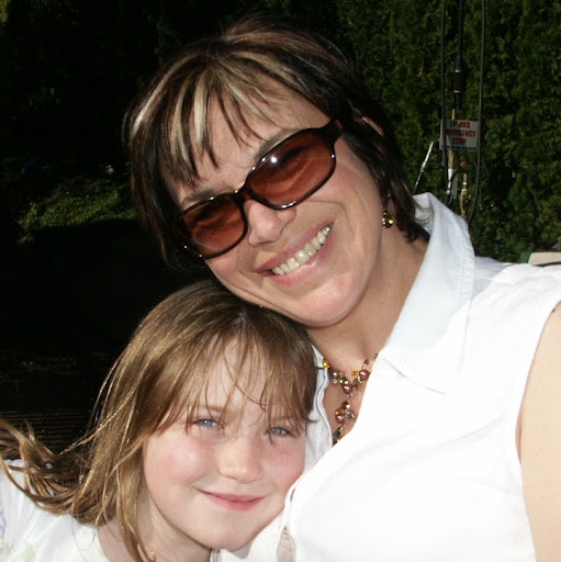 Tracy Compton Photo 32