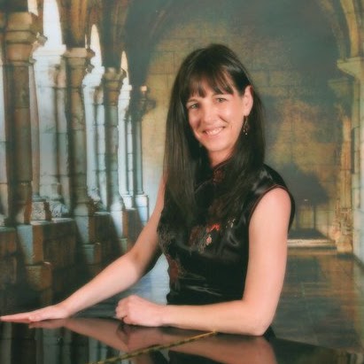 Lori Morrow Photo 37