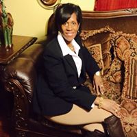 Vickie Hudson Photo 17