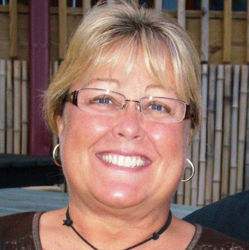 Christy Lester Photo 32