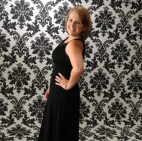 Elizabeth Blanton Photo 28