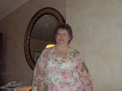 Julie Davis Photo 15