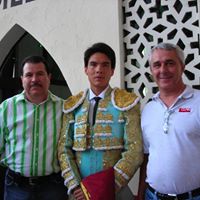 Michael Looney Photo 19