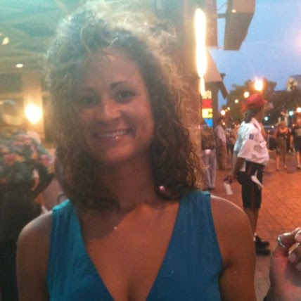 Amanda Richardson Photo 25
