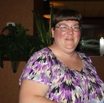 Christine Woods Photo 26