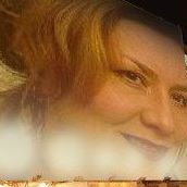 Lorri Robinson Photo 12