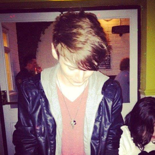 Ryan Lay Photo 17