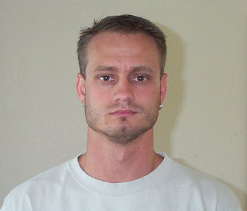 Brett Lowe Photo 29