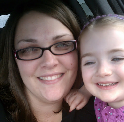Erin Howe Photo 33