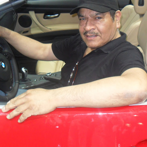 Luis Valenzuela Photo 42