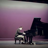 Daniel Willis Photo 21