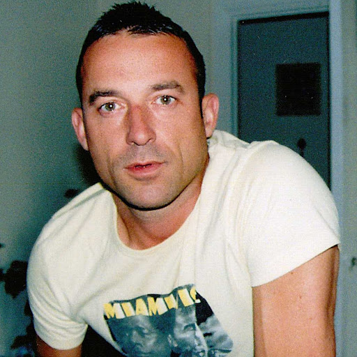 Paul Jeffries Photo 31