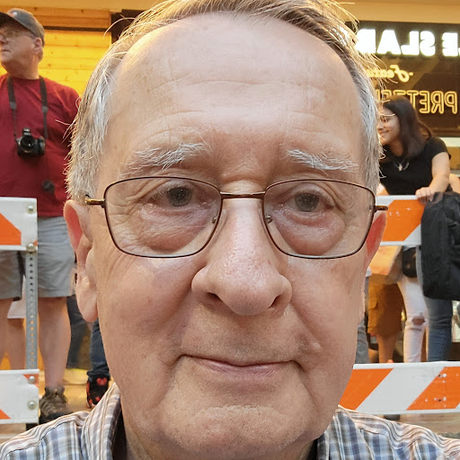 Roy Thompson Photo 33