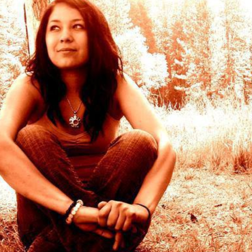 Kristen Vasquez Photo 14