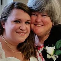 Debbie Bowles Photo 28