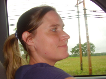 Lori Moore Photo 19