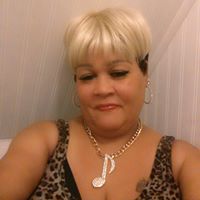 Crystal Burks Photo 22