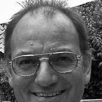 Russell Garland Photo 7