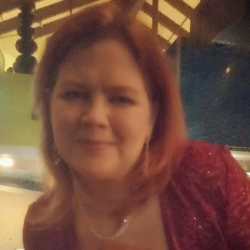 Jennifer Mattern Photo 25