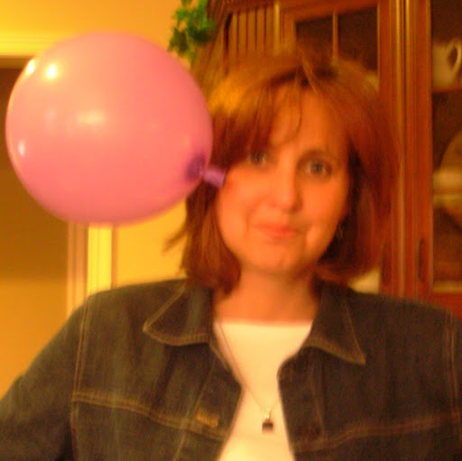 Lynn Calhoun Photo 24