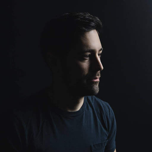 Gregory Thomas Photo 35