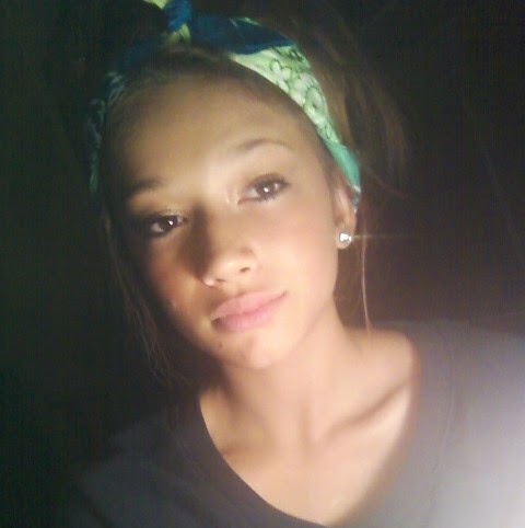 Sydney Robinson Photo 9