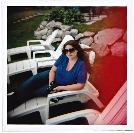 Aimee Weakley Photo 5