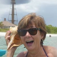 Lynda Henderson Photo 7