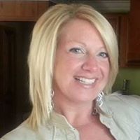 Julie Mims Photo 14
